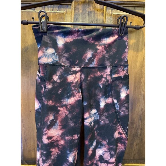 Old Navy Leggings Sz Small High-Rise Go Dry Tie Dye Pink Black Pockets Athletic - Picture 3 of 10